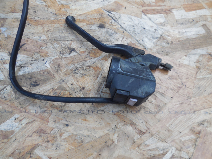 comodo /cocote / levier d embrayage peugeot  sx  8