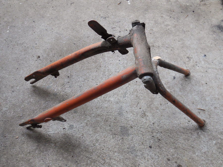 bras oscillant / béquille moto gac