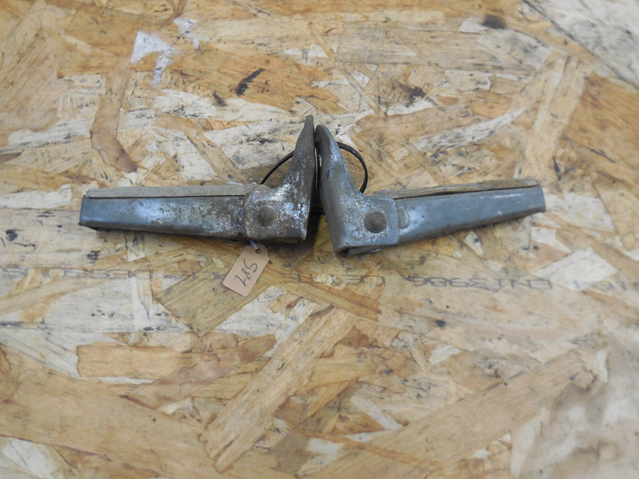 paire de cale pieds  mobylette  bb  rallye