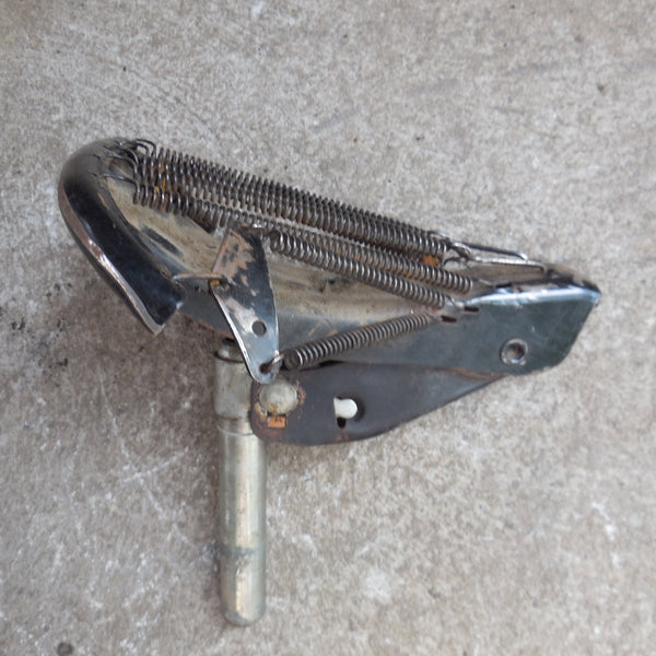 armature de selle motobecane  M 7