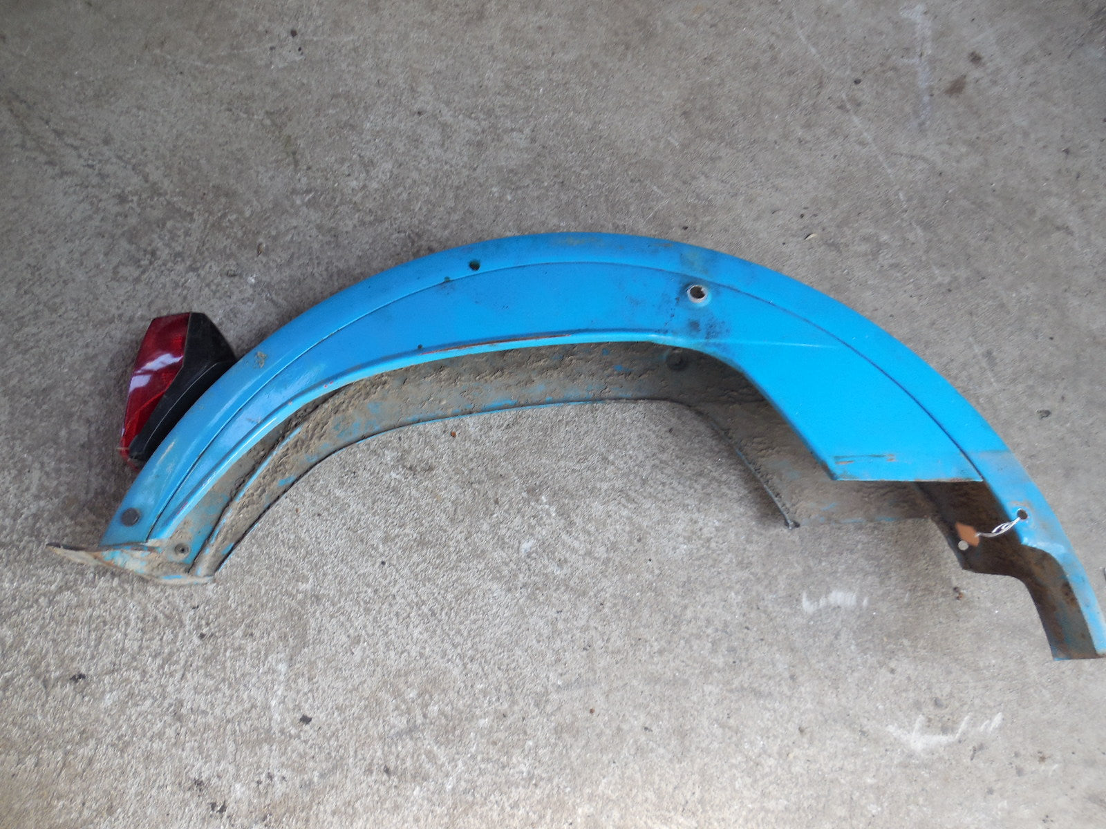garde boue avant de mobylette, cyclomoteur, vélomoteur (600 x 50 B