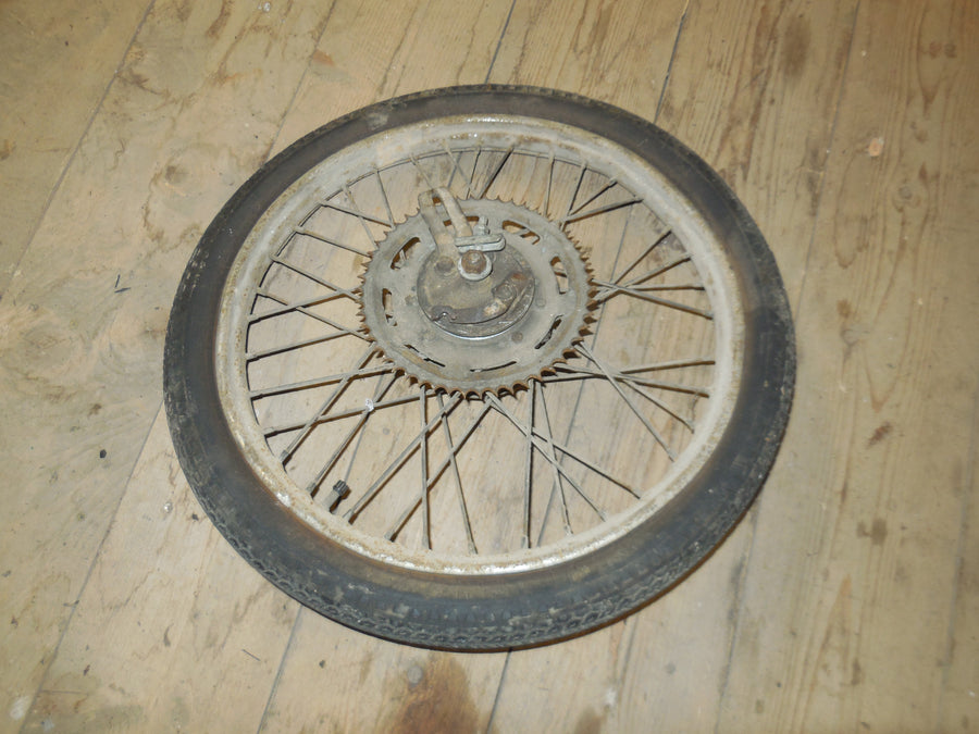 jante  arrière  peugeot 104