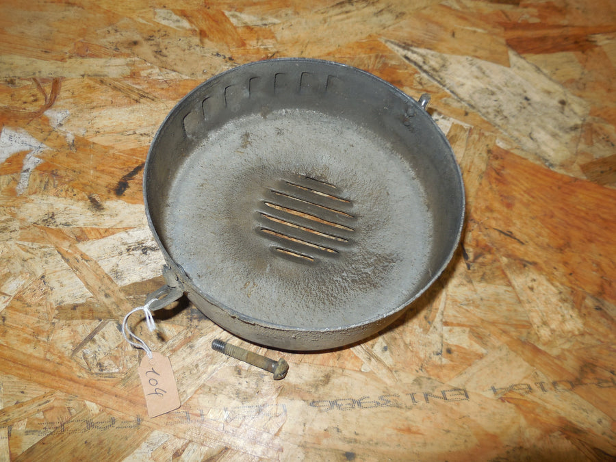 cache allumage  peugeot 104