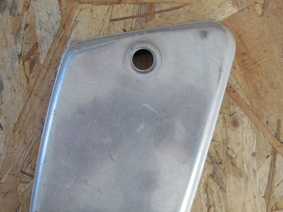 cache boite a outils MOTOBECANE  AV