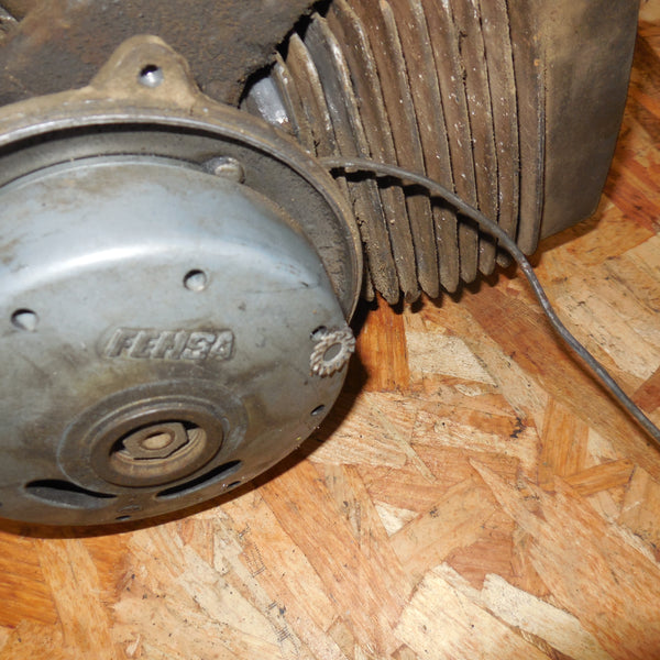 moteur  peugeot  104