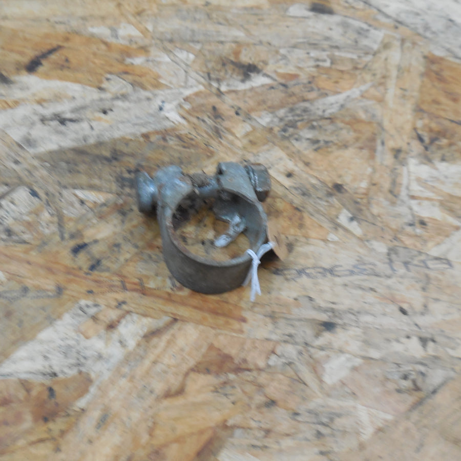 collier de fixation selle mobylette motobecane  av 89