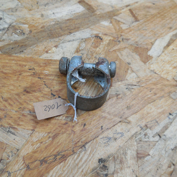 collier de fixation selle mobylette motobecane  av 89