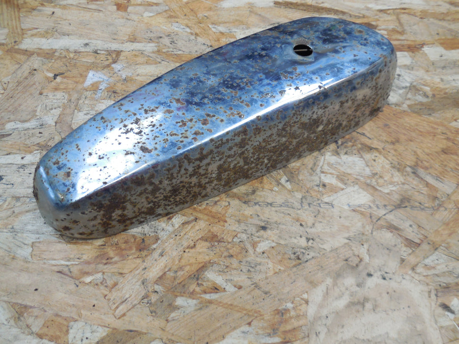 cache reservoir motobecane  av 89