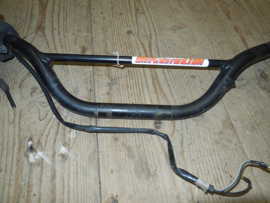 guidon yamaha  50 dt