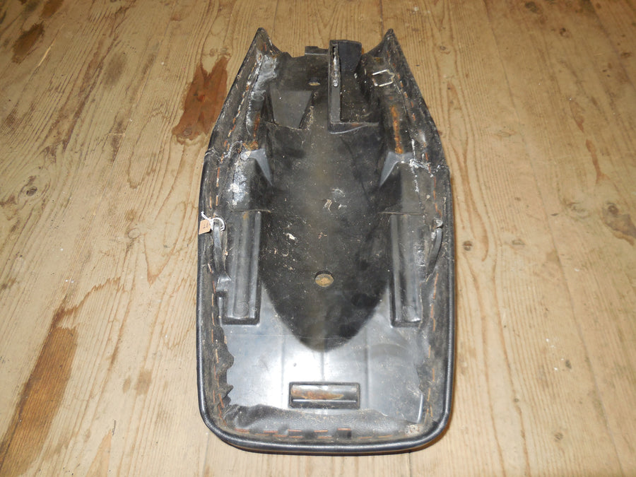 selle yamaha  50 dt