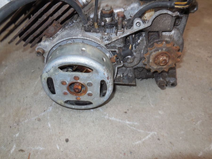 moteur yamaha  50 dt