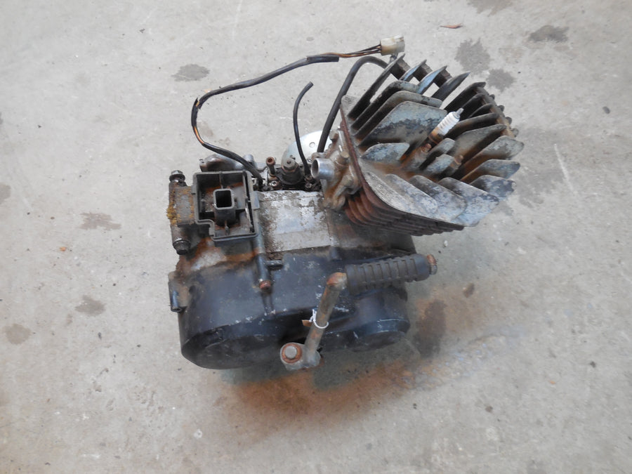 moteur yamaha  50 dt