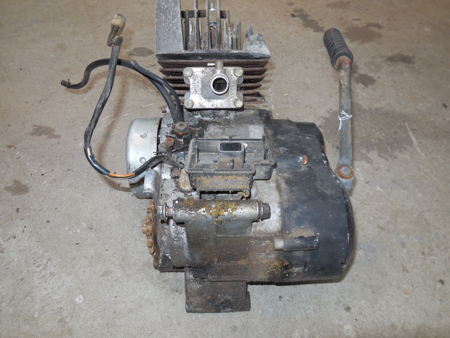 moteur yamaha  50 dt