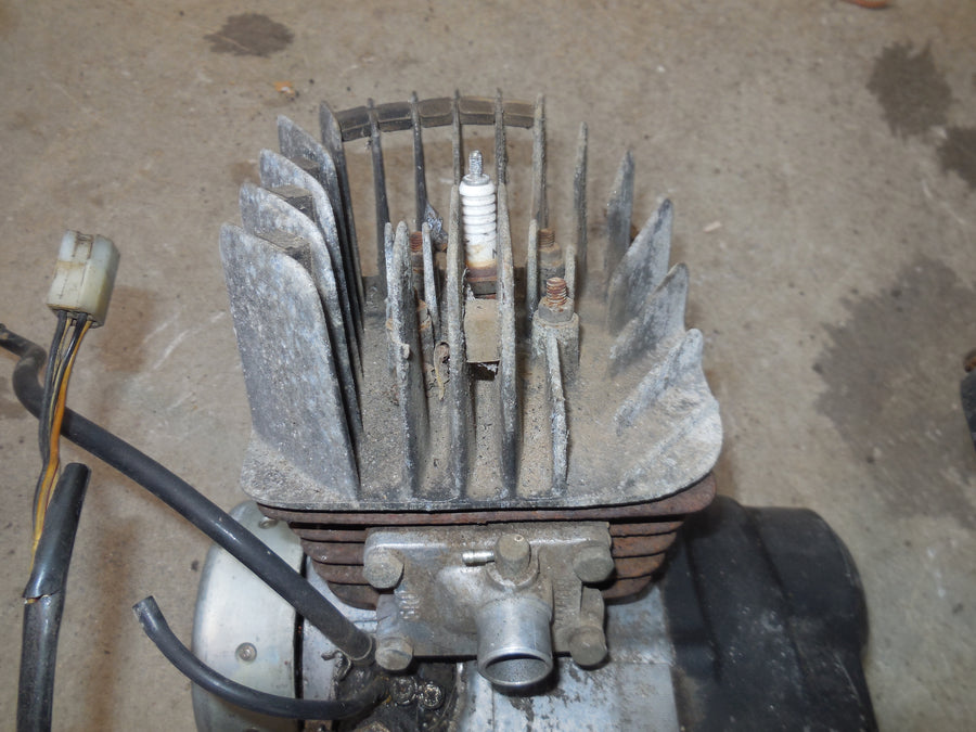 moteur yamaha  50 dt
