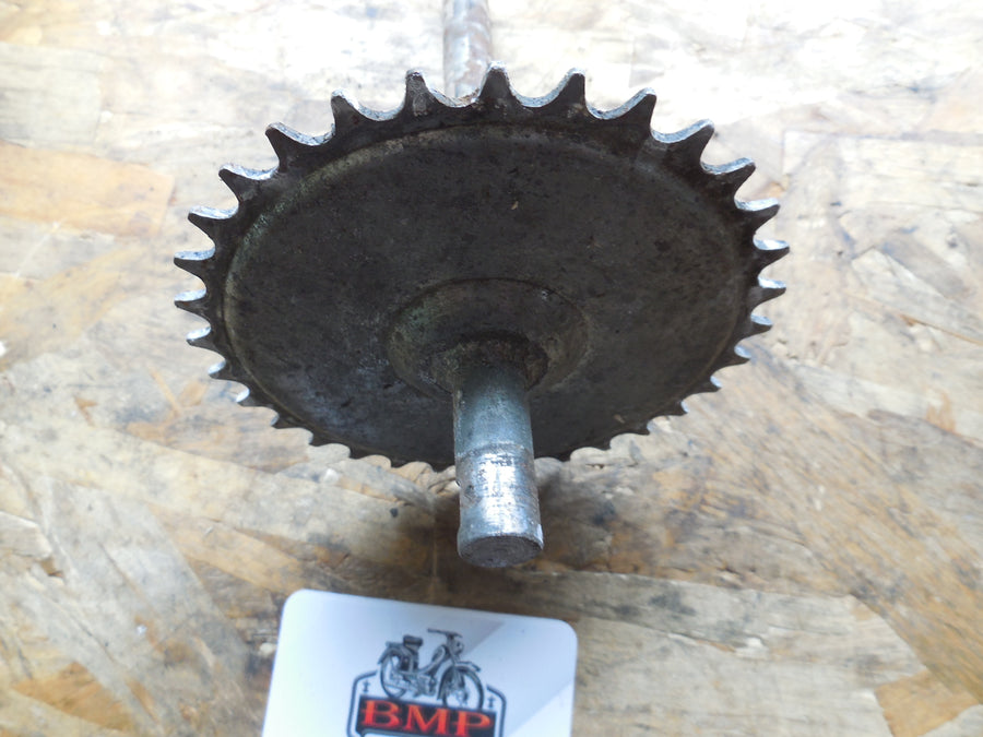 axe de pedalier mobylette