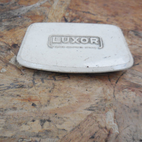 capot de phare luxor