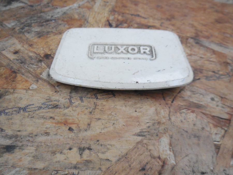 capot de phare luxor