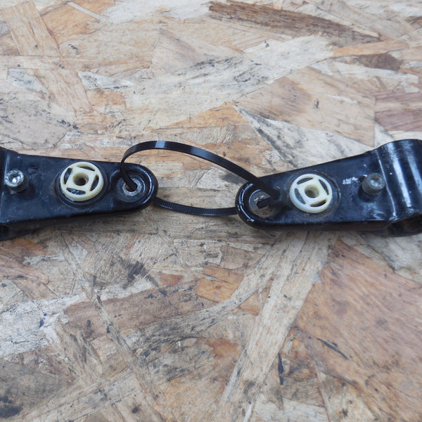 patte de fixation phare motobecane  ew  80