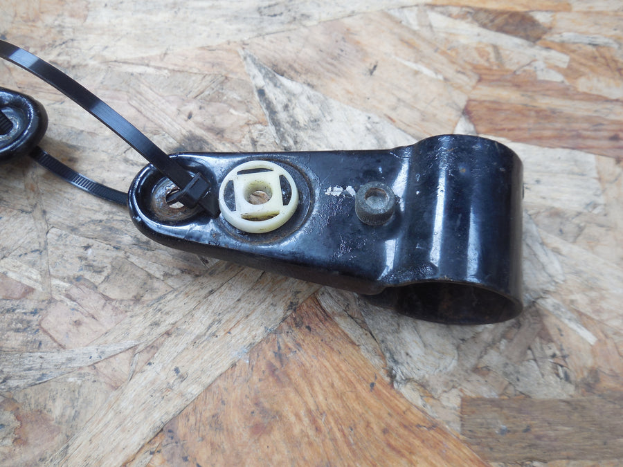 patte de fixation phare motobecane  ew  80