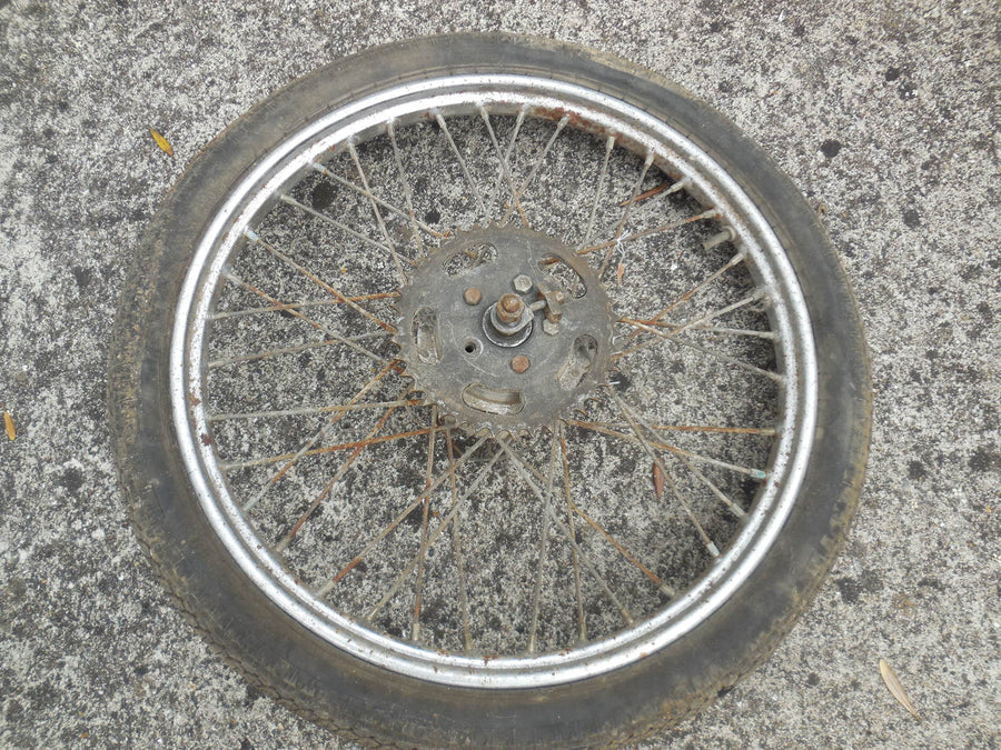 jante  mobylette  ducati 18 pouces
