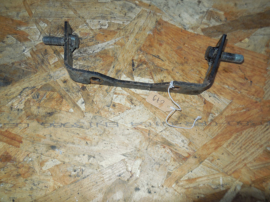patte de fixation garde boue  motobecane ew 80