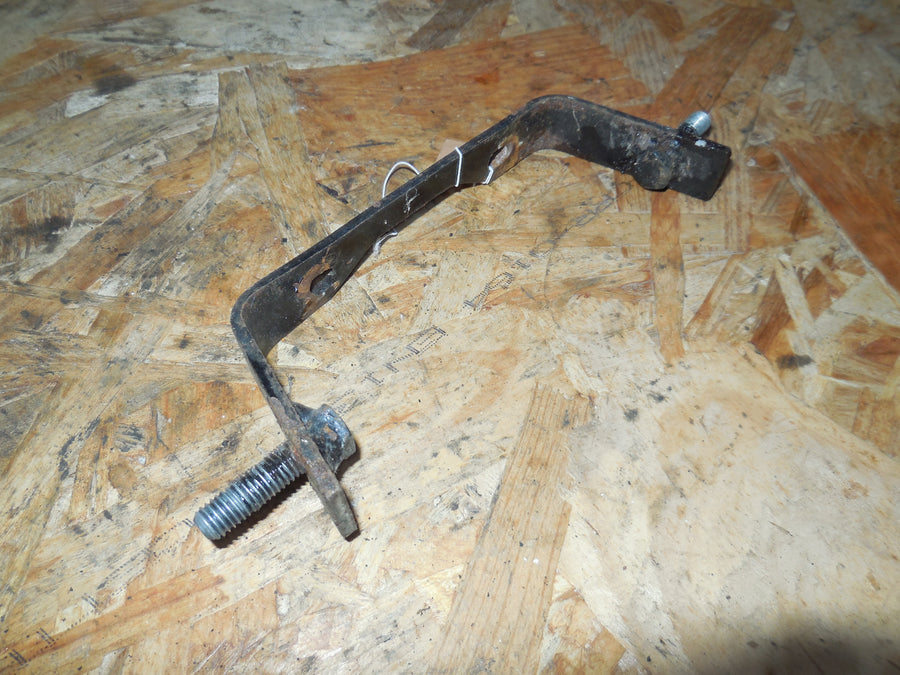 patte de fixation garde boue  motobecane ew 80