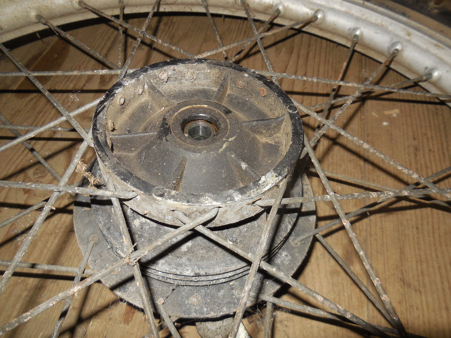 jante  / roue  akront  motobecane  ew  80