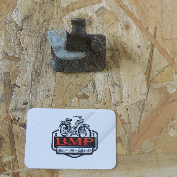 patte de fixation moteur