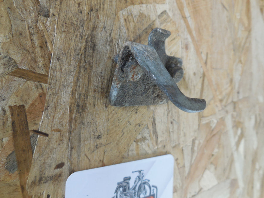 patte de fixation moteur