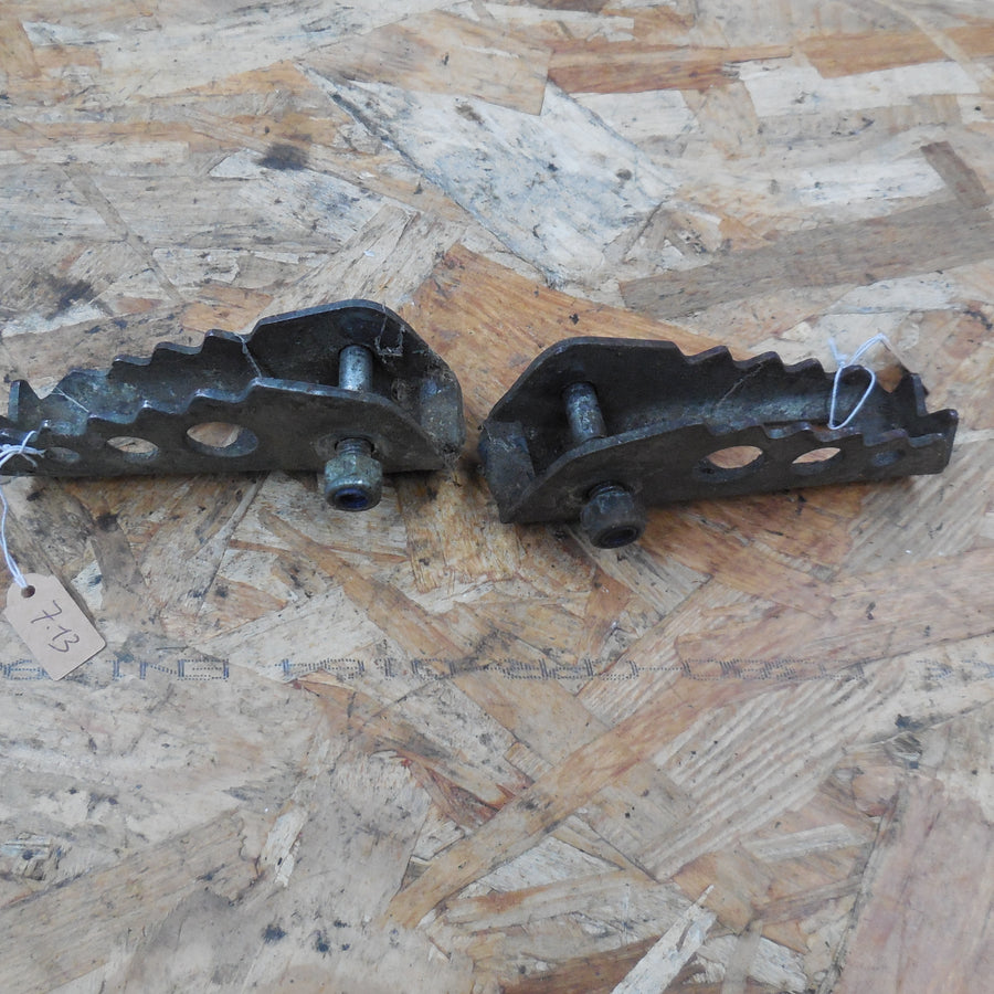 cale pied motobecane  ew 80