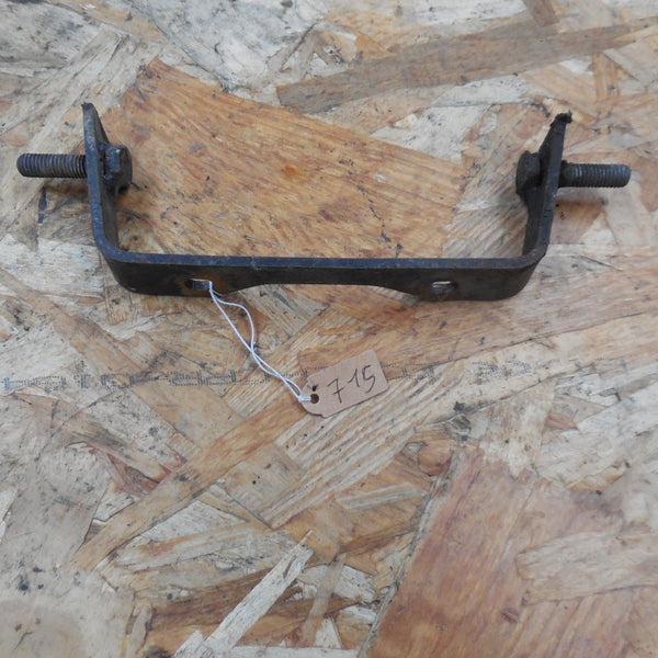 PATTE DE FIXATION garde boue  motobecane  ew 80