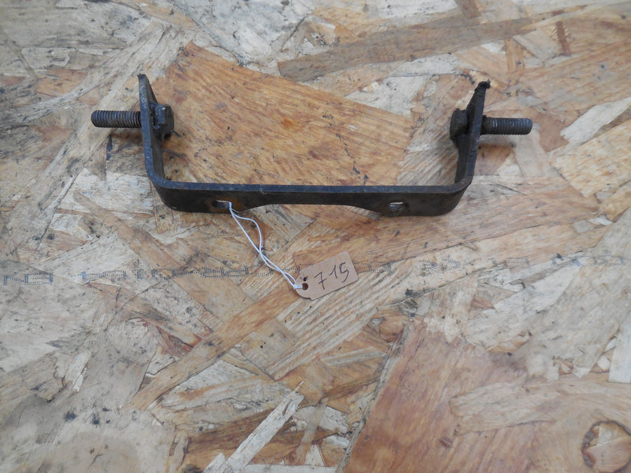PATTE DE FIXATION garde boue  motobecane  ew 80