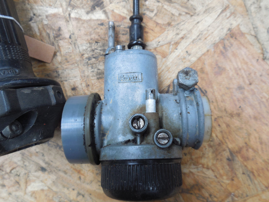 carburateur  avec  poiignié accelerateur  motobecane  ew  80