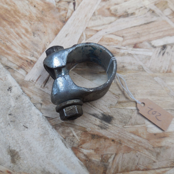 collier de fixation selle mobylette peugeot  102