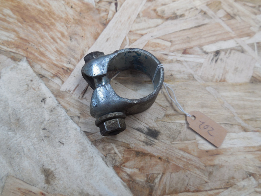 collier de fixation selle mobylette peugeot  102