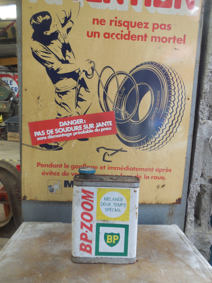 Bidon ancien BP Zoom