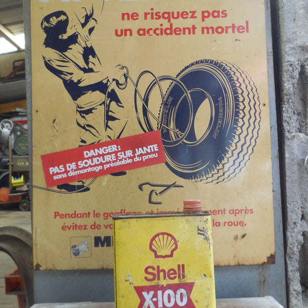 Bidon ancien Shell X‑100