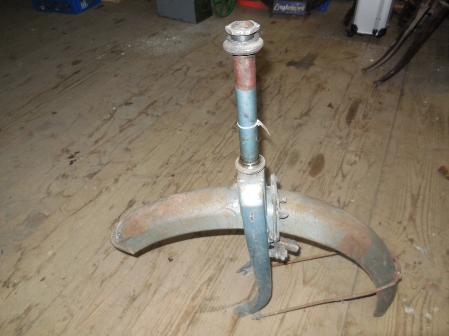 fourche / garde boue   bb  peugeot