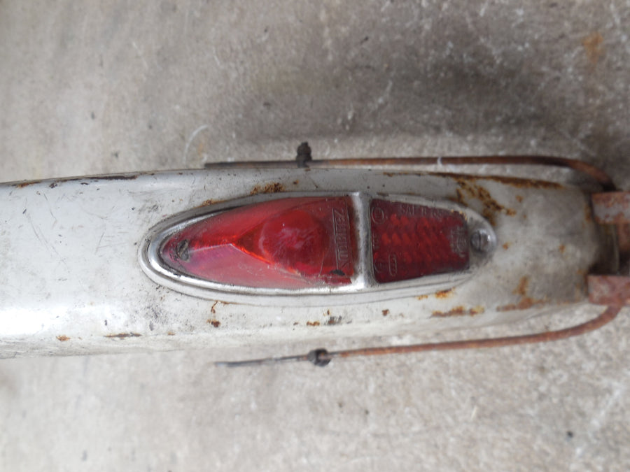 garde boue  peugeot  102