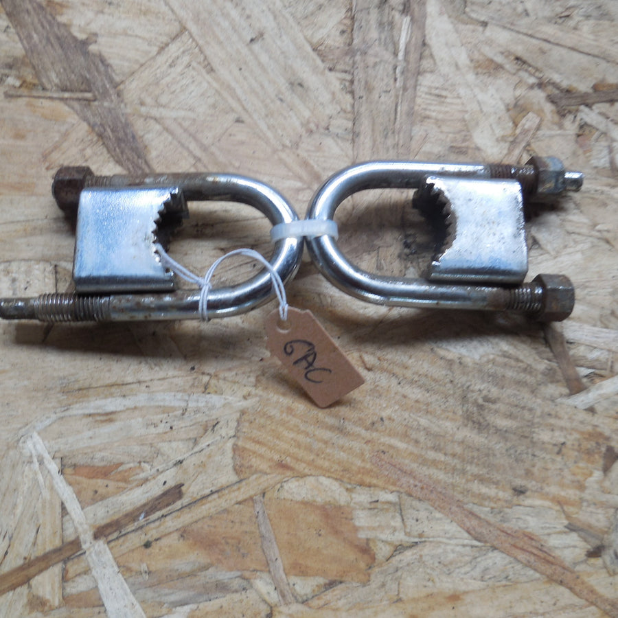 pontet de fourche moto gac