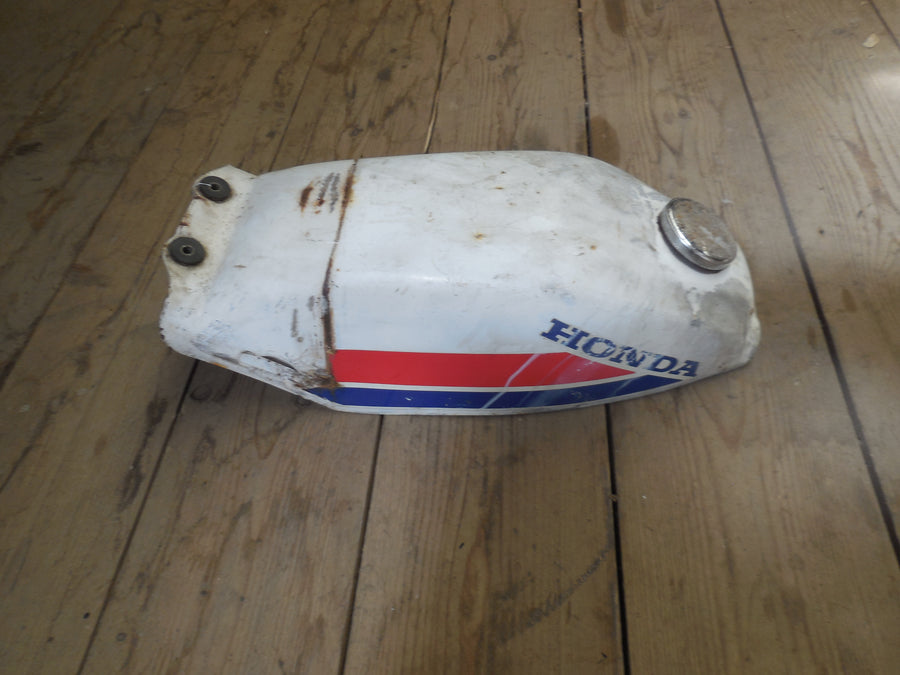réservoir  honda mt  80