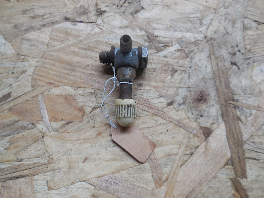 robinet réservoir  motobécane  av 88