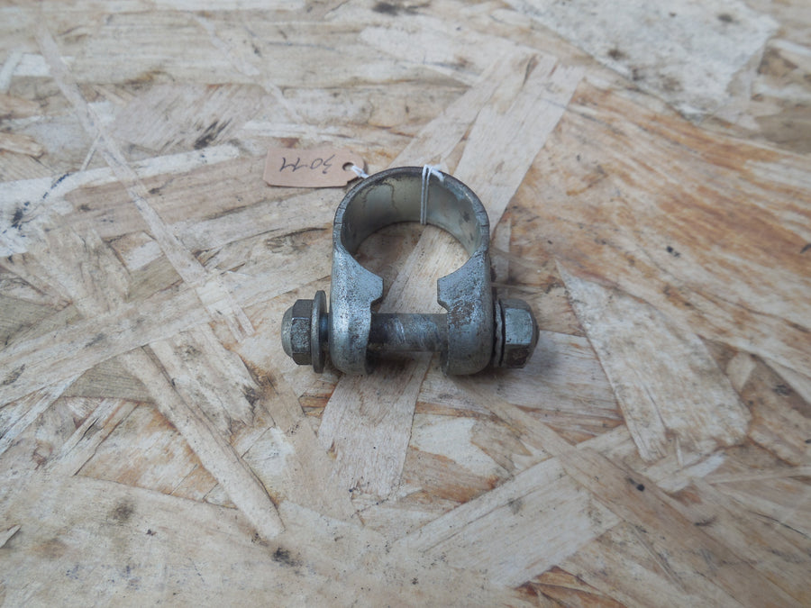 collier de fixation selle mobylette