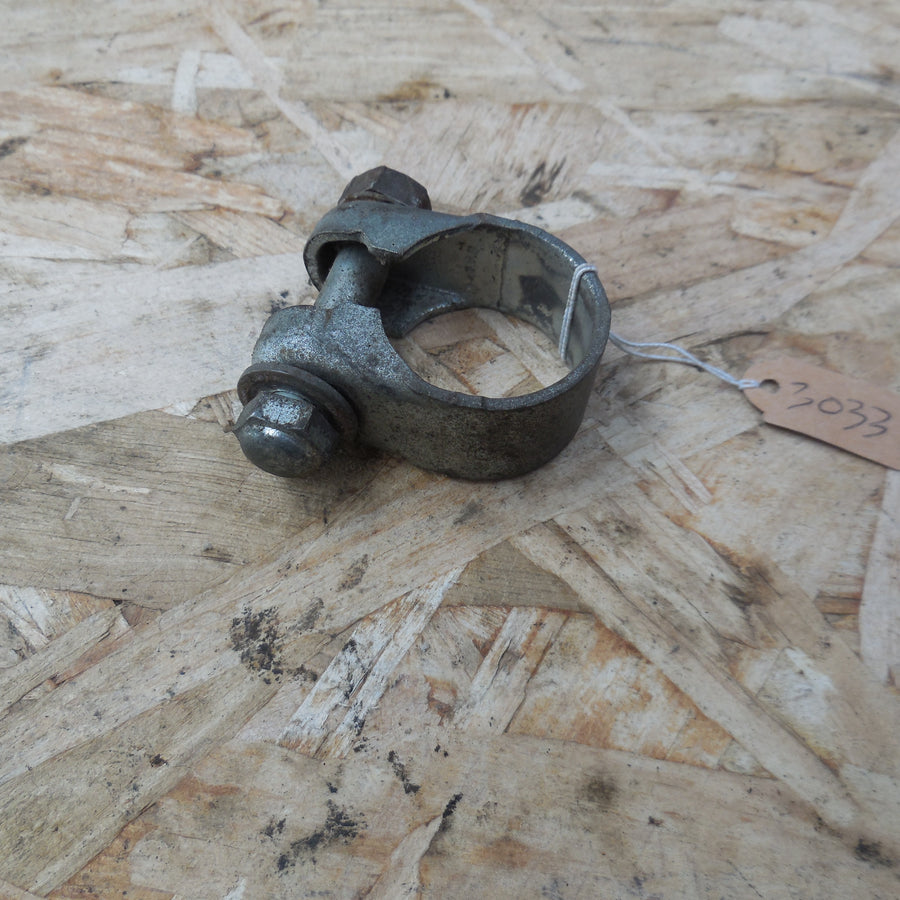 collier de fixation selle mobylette
