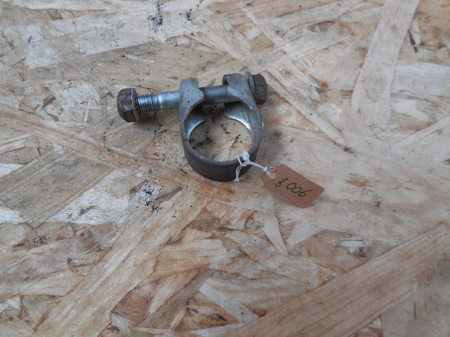 collier de fixation selle mobylette