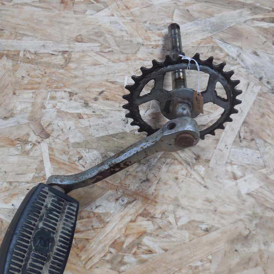 axe de  pedalier  motobécane  40