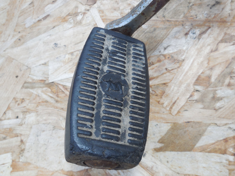 axe de  pedalier  motobécane  40