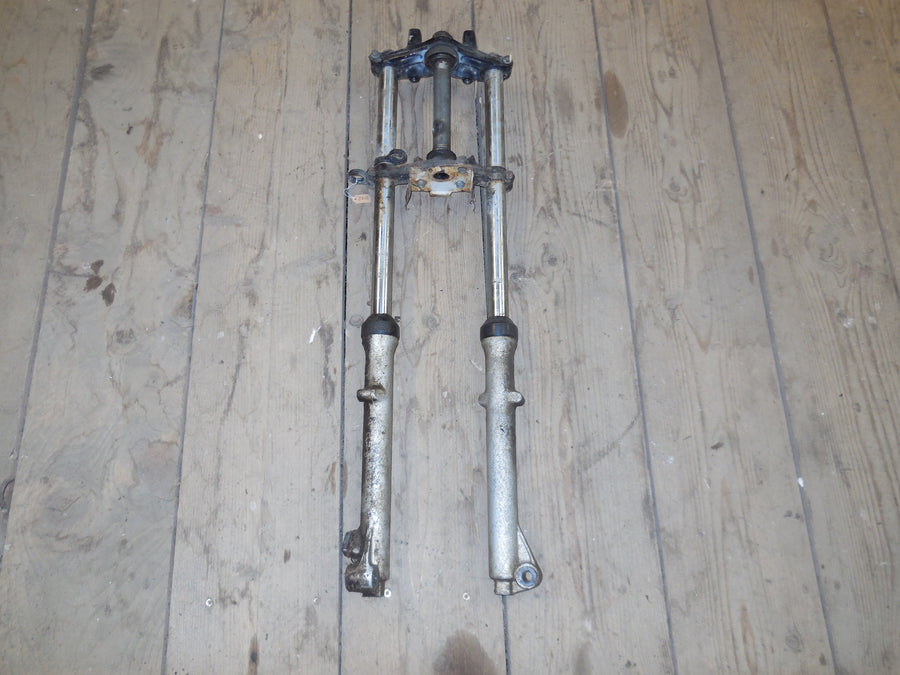 fourche  honda mt8