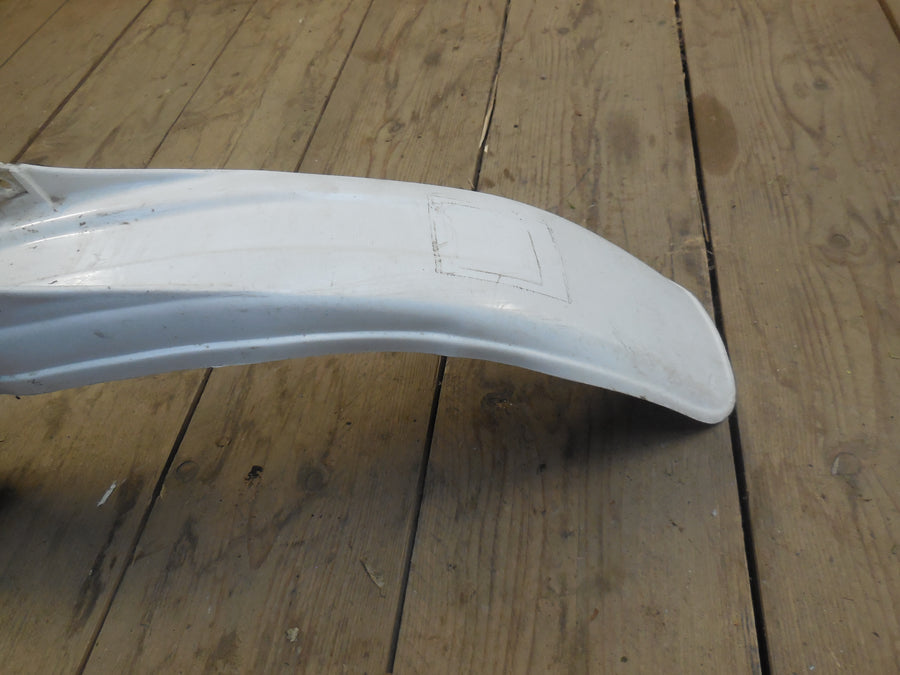 garde boue  av  honda  mt8