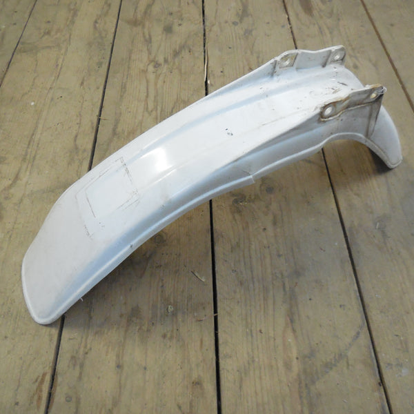 garde boue  av  honda  mt8